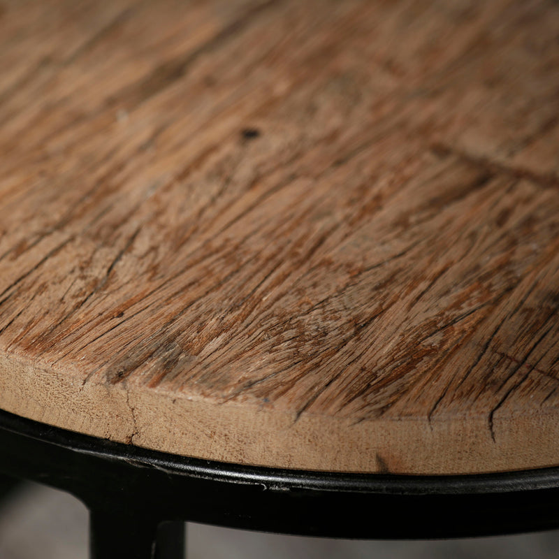 Sofabord - 2 borde i genbrugstræ.