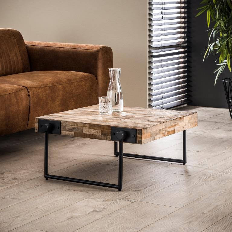 Sofabord 70 x 70 cm - Patineret teaktræ.