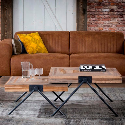 Sofabord 70 x 70 cm - Patineret teaktræ.