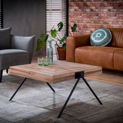 Sofabord 70 x 70 cm - Patineret teaktræ.