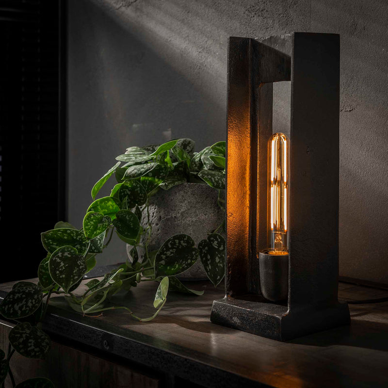 Sort nikkel bordlampe - Industri design