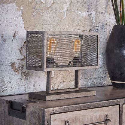 Bordlampe - trådnet model i patineret sølvfarve.