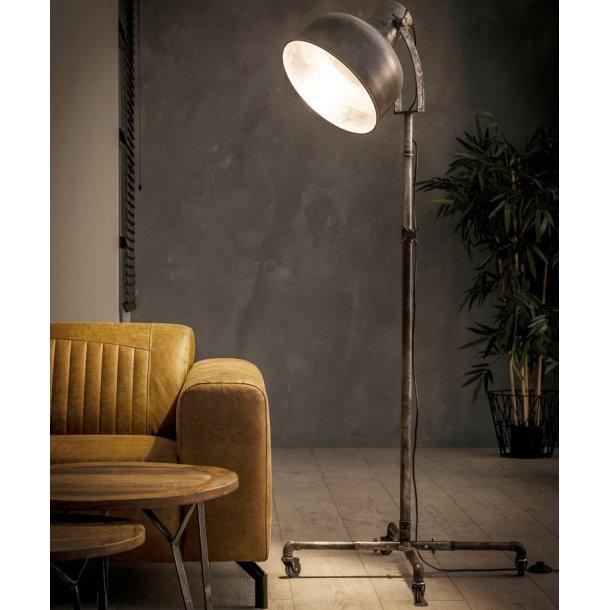 Patineret sølv gulvlampe -  145 cm.