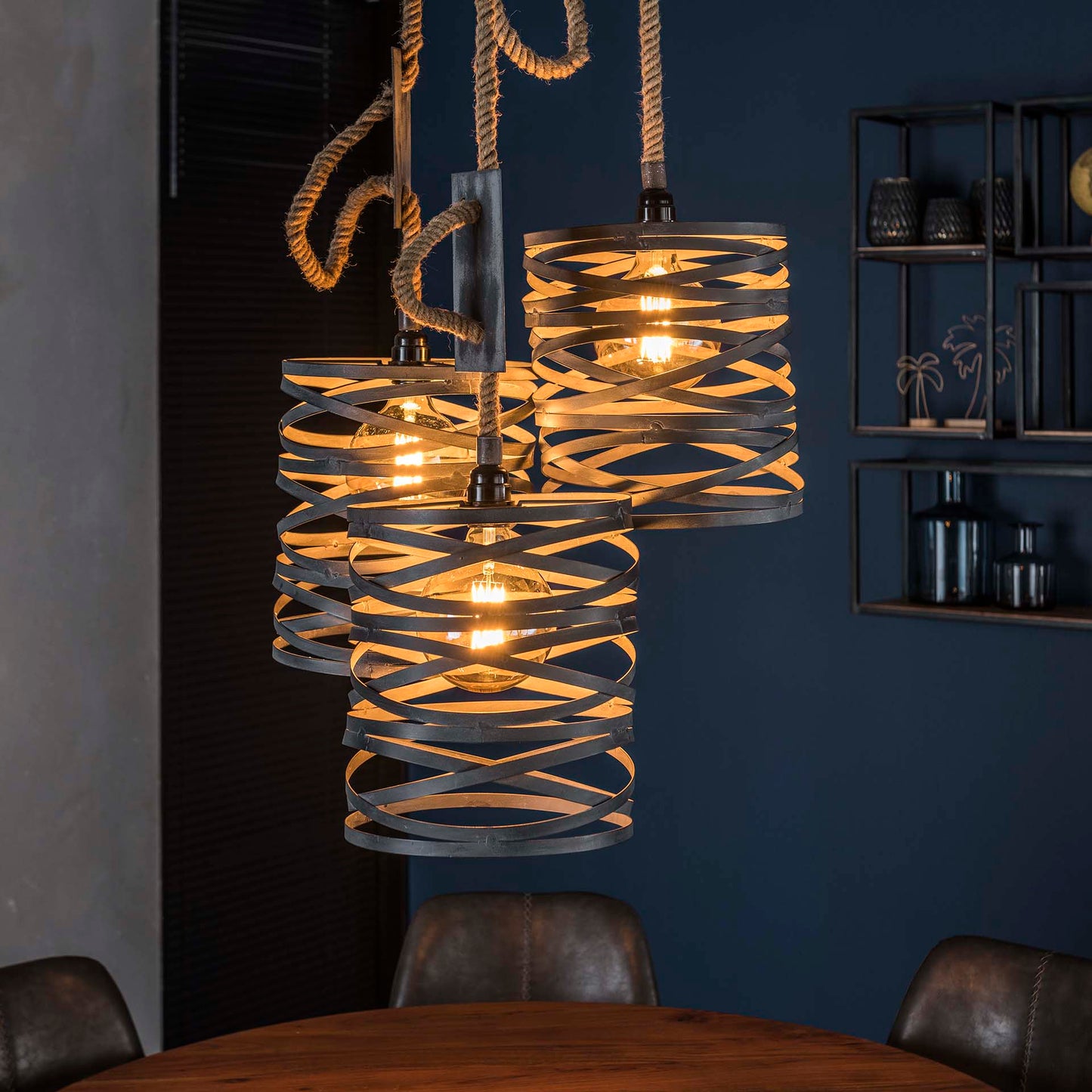 Loftslampe - 3 skærme i grå metal