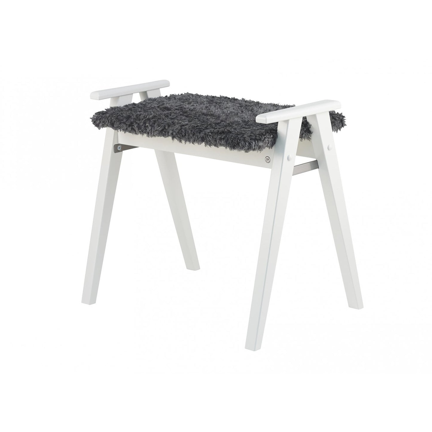 Alme bænk med fåreskind - Hvidlakeret eg