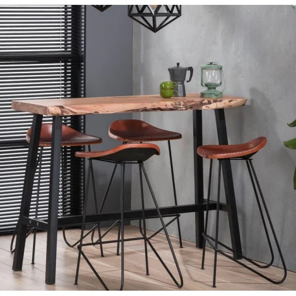 Barbord, 46 x 125 cm., massiv akacie træ.